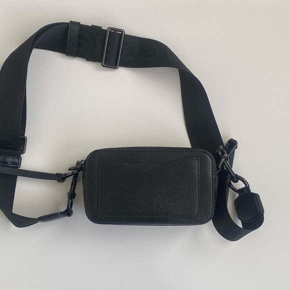 Authentic Marc Jacobs Snapshot - Picture 8 of 16